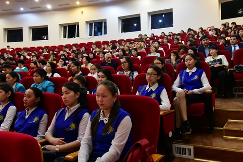 Облыстық «Дидар газеті» 2018 жылғы 1 мамырдағы №51 Бітібаева олимпиадасына шетелден қонақтар келді