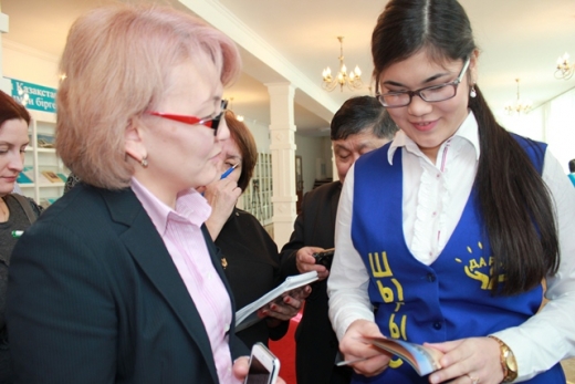 Итоги участия одаренных школьников в выставке, организованной в рамках проведения Дня Назарбаев Университета в Восточно-Казахстанской области