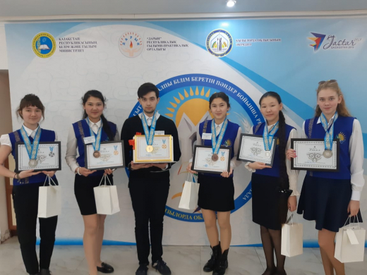 Итоги участия команды ВКО в Республиканской олимпиаде по предметам общественно-гуманитарного направления