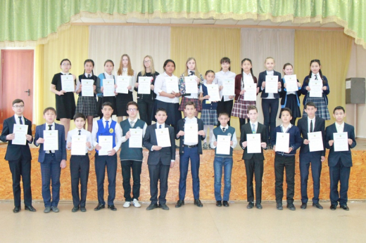 Юные интеллектуалы на олимпиаде «Жас математик» и «Жас физик»