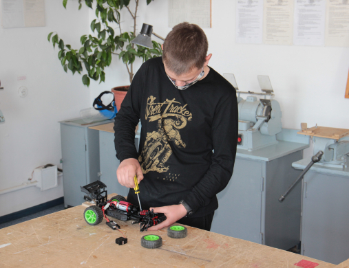 Техникалық шығармашылық және өнертапқыштардың (әуе, зымыран, көлік, кеме құрастыру) республикалық  жарысының облыстық кезеңінің  қорытындысы